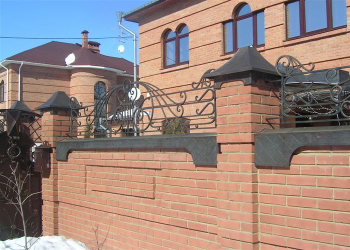 Колпаки заборные и отливы