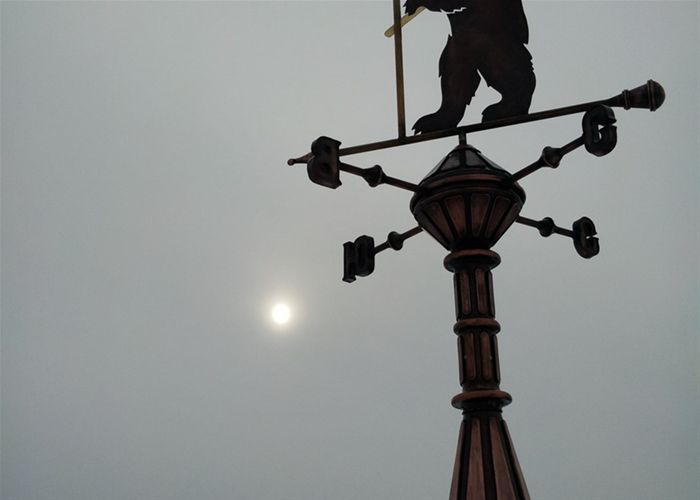 Флюгеры, шпили