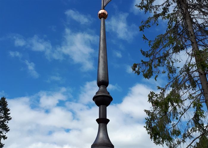 Флюгеры, шпили