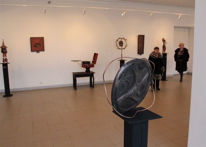 Выставки т.м. Догоны(чеканка, выколотка, эмаль)