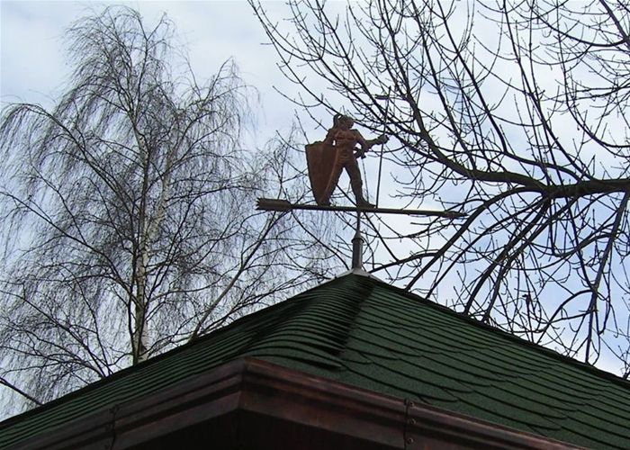 Флюгеры, шпили