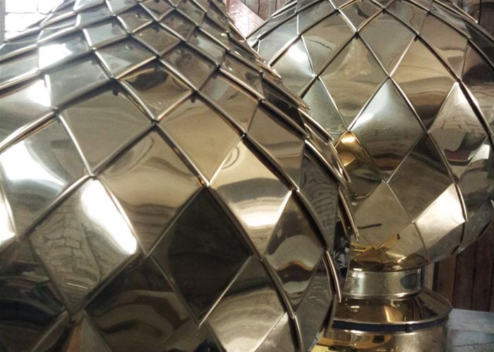 Флюгеры, шпили