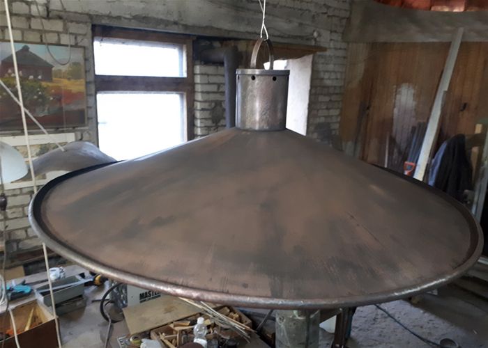 Медные и латунные люстры, светильники