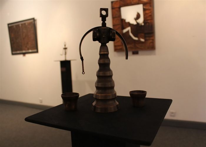 Выставки т.м. Догоны(чеканка, выколотка, эмаль)