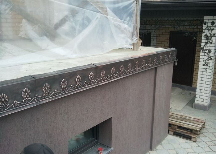 Колпаки заборные и отливы