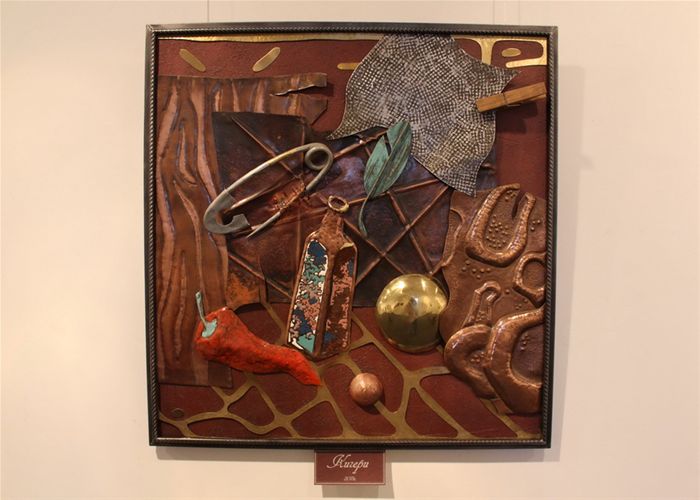 Выставки т.м. Догоны(чеканка, выколотка, эмаль)