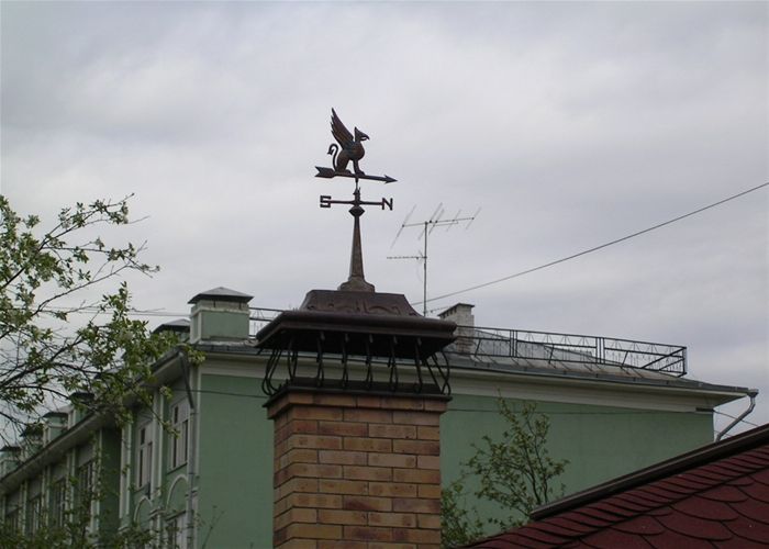 Флюгеры, шпили