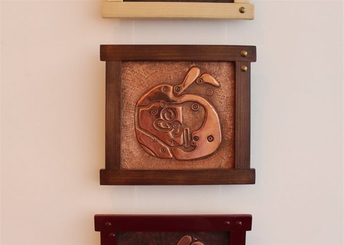 Выставки т.м. Догоны(чеканка, выколотка, эмаль)