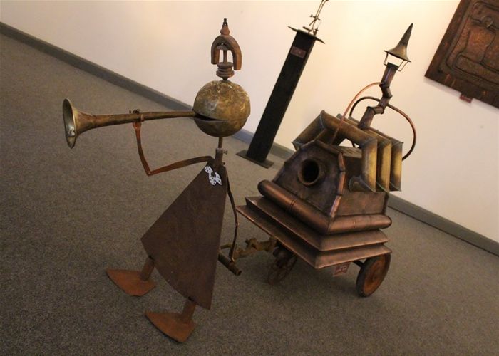 Выставки т.м. Догоны(чеканка, выколотка, эмаль)