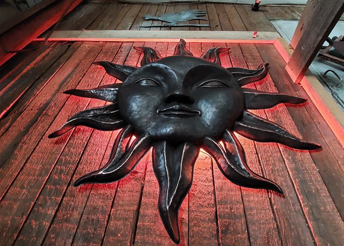 Медные и латунные люстры, светильники